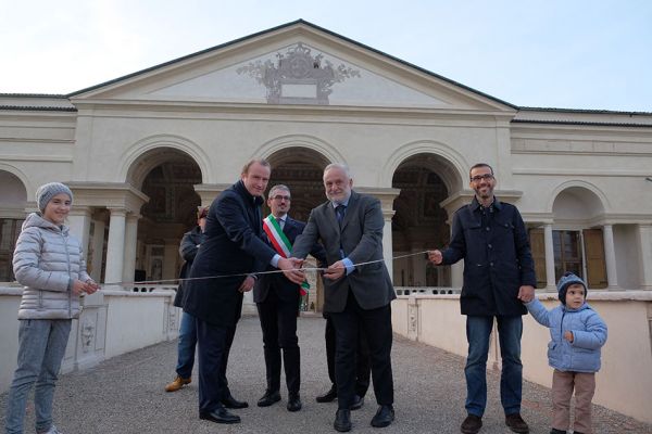 11 novembre - Inaugurazione restauro facciata delle Peschiere