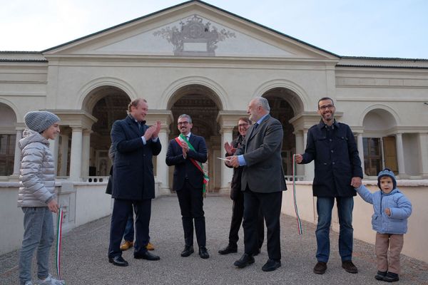 11 novembre - Inaugurazione restauro facciata delle Peschiere